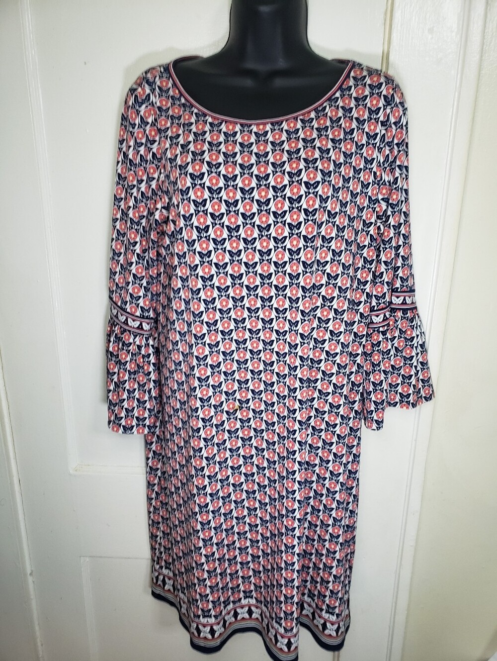 Max Studio Black Coral Geometric Floral Bell Sleeve A-Line Shift Dress Medium